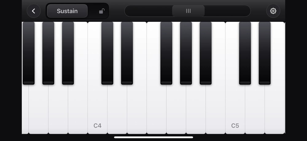 The 88-key piano in Music Folder on iPhone, in landscape, around middle C